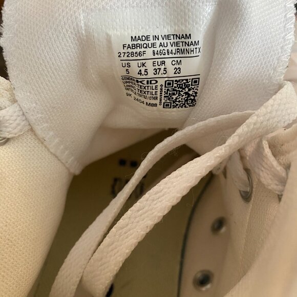 White Converse - Picture 4 of 5